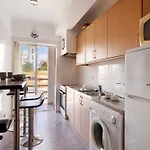 De La - Armacao Apartamento *