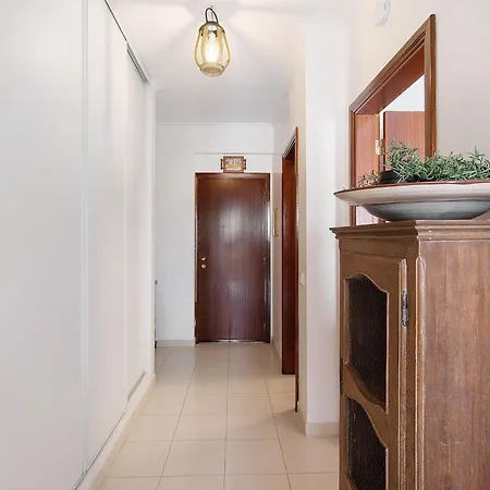 De La - Armacao Armação de Pêra